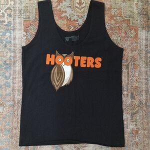NEW Hooters girl uniform NO CITY tank size MED!!!